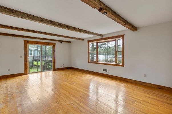 Empty room, Interior, Wooden Beams, Wood Texture Flooring