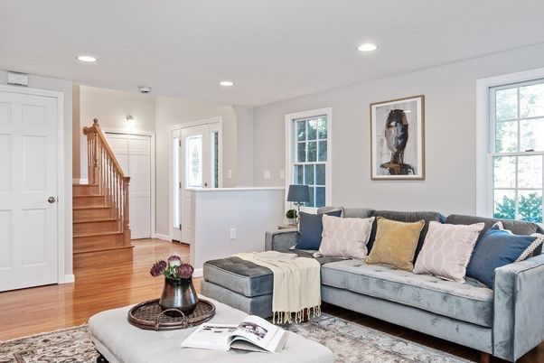 Interior, Living room, Recessed Lighting, Wood Texture Flooring