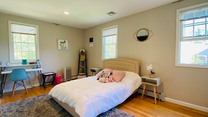 Bedroom, Home Office, Interior, Recessed Lighting, Wood Texture Flooring