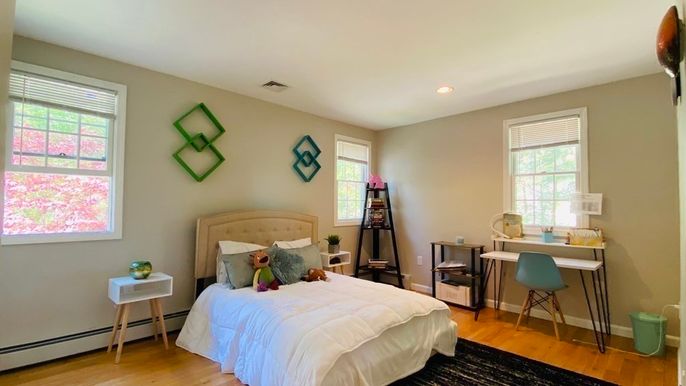 Bedroom, Home Office, Interior, Recessed Lighting, Wood Texture Flooring