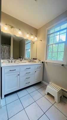 Bathroom, Dual Sink Vanities, Interior