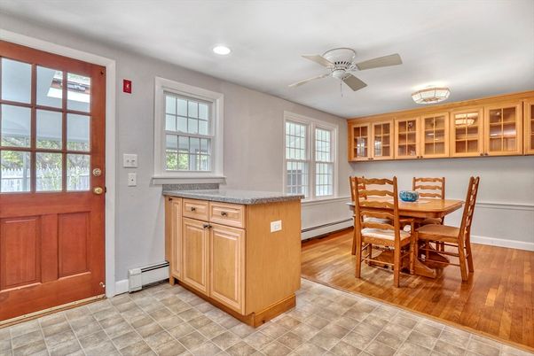 Dining room, Interior, Recessed Lighting, Wood Texture Flooring