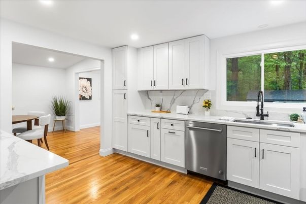 Interior, Kitchen, Recessed Lighting, Wood Texture Flooring