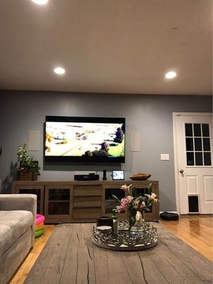 Interior, Recessed Lighting, Wood Texture Flooring