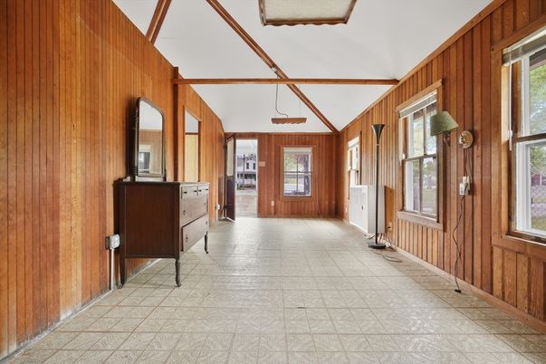 Interior, Wooden Walls