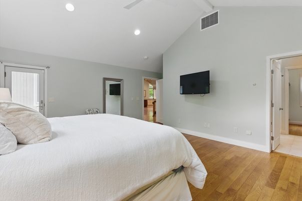 Bedroom, Interior, Recessed Lighting, Wood Texture Flooring
