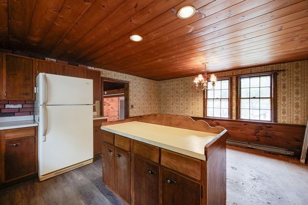 Chandelier, Interior, Kitchen, Recessed Lighting, Wooden Ceilings, Wood Texture Flooring, Wooden Walls
