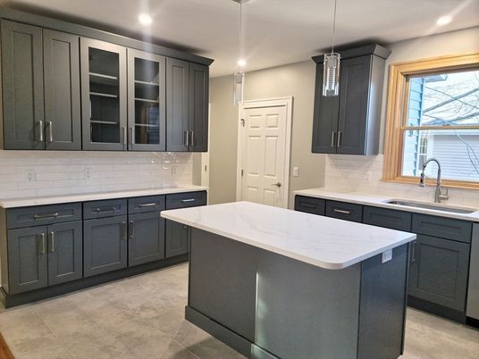 Interior, Kitchen, Pendant Lights, Recessed Lighting