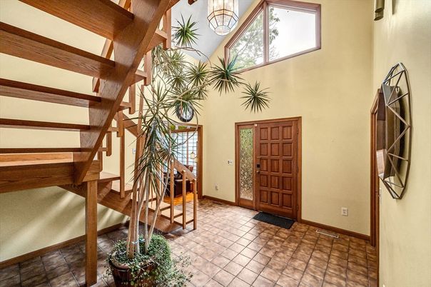 Interior, Wooden Beams