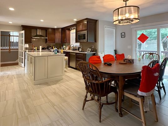 Dining room, Interior, Kitchen, Pendant Lights, Recessed Lighting, Wood Texture Flooring