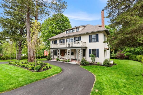 Backyard, Exterior, Facade, Georgian
