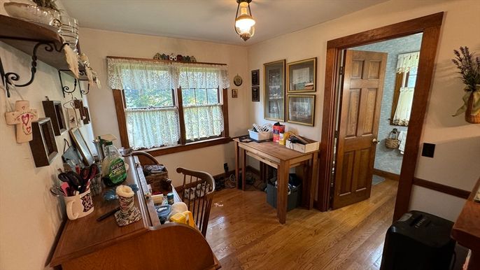 Dining room, Interior, Wood Texture Flooring