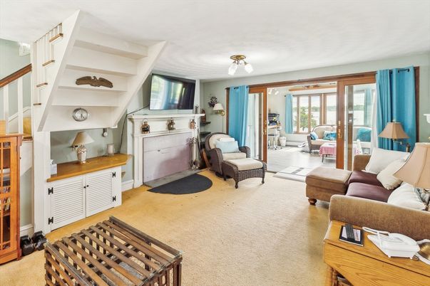 Interior, Living room
