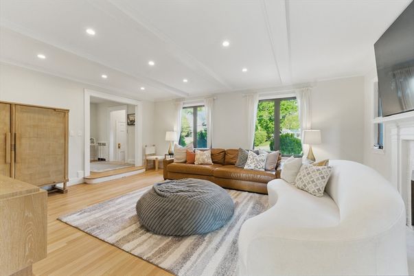 Fireplace, Interior, Living room, Recessed Lighting, Wood Texture Flooring