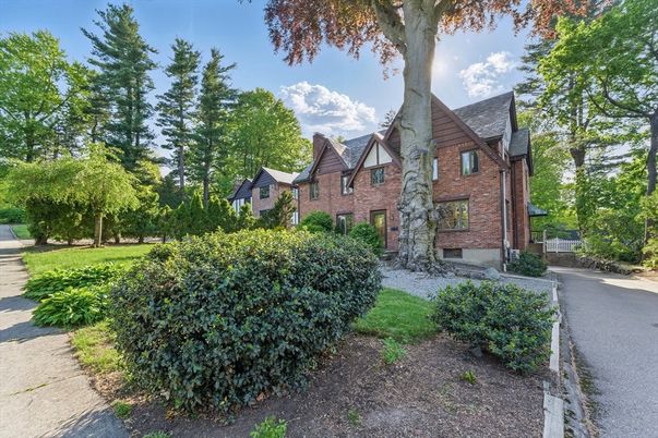 Exterior, Facade, Brick Facade, Tudor Revival