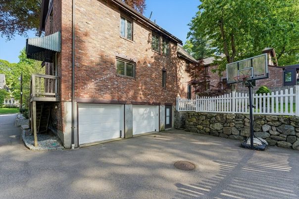 Attached, Exterior, Facade, Brick Facade, Rowhouse