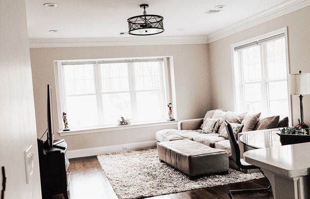 Interior, Living room, Recessed Lighting, Wood Texture Flooring