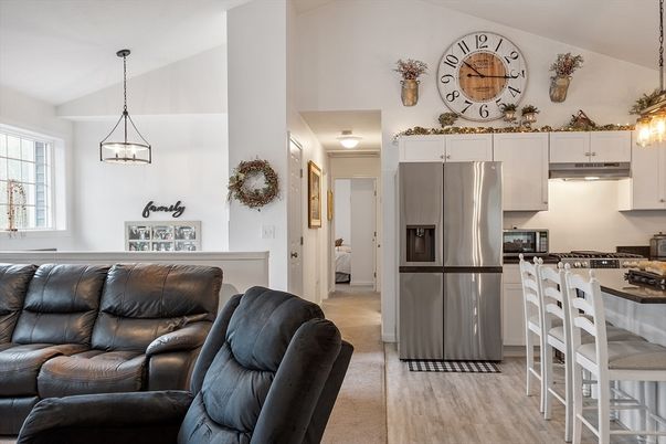Dining room, Interior, Kitchen, Pendant Lights, Wood Texture Flooring