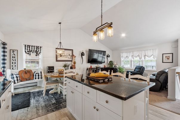 Dining room, Interior, Living room, Pendant Lights, Recessed Lighting, Wood Texture Flooring