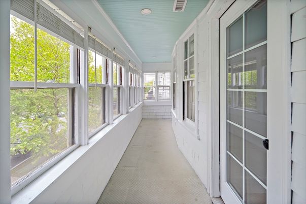 Interior, Recessed Lighting, Sun Room