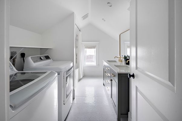 Interior, Recessed Lighting, Washer