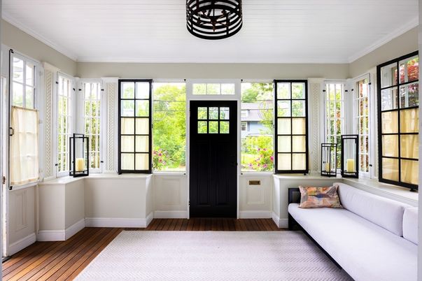 Interior, Pendant Lights, Wood Texture Flooring