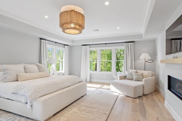 Bedroom, Fireplace, Interior, Pendant Lights, Recessed Lighting, Wood Texture Flooring