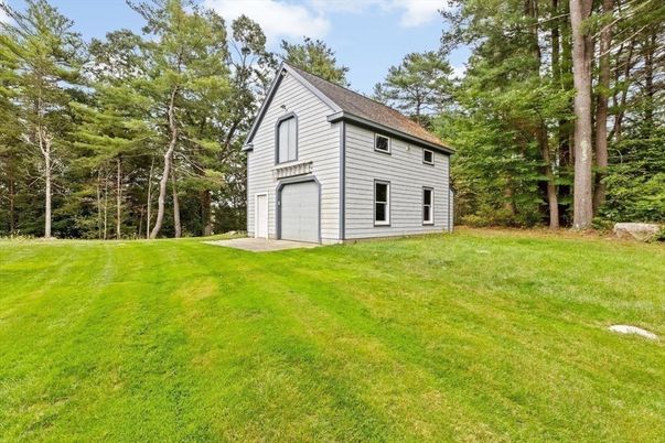 Backyard, Detached Garage, Exterior