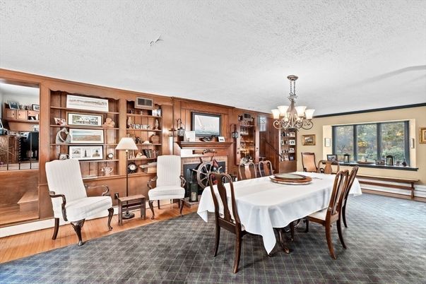 Chandelier, Dining room, Interior, Wood Texture Flooring, Wooden Walls