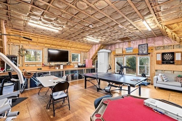 Billiard Table, Game Room, Interior, Wooden Ceilings, Wood Texture Flooring, Wooden Walls