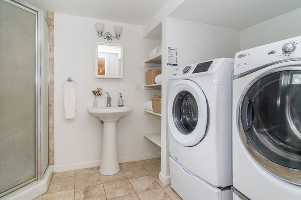 Interior, Utility Closets, Washer