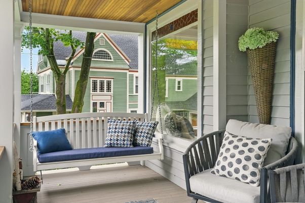 Exterior, Wood Texture Flooring