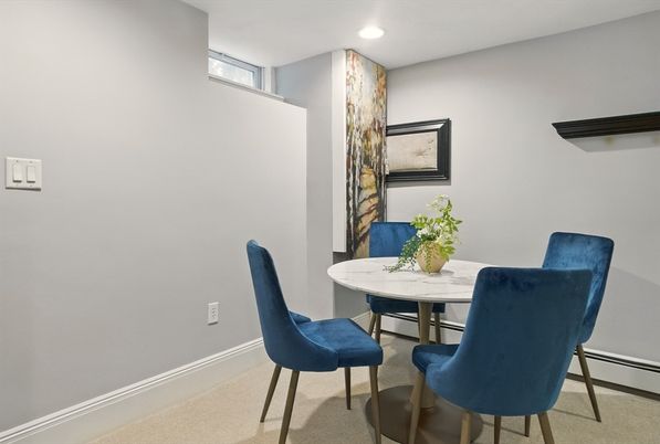 Dining room, Interior, Recessed Lighting