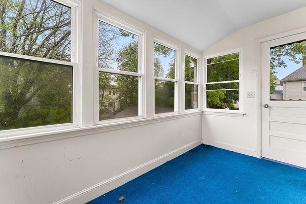 Empty room, Interior, Sun Room