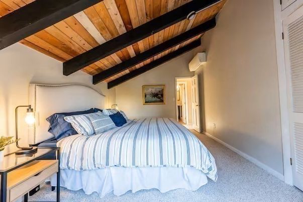 Bedroom, Interior, Wooden Beams, Wooden Ceilings