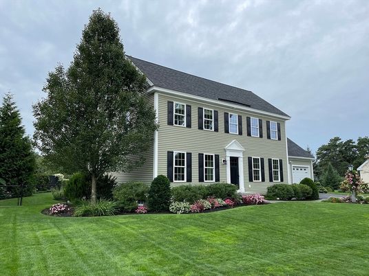 Backyard, Exterior, Facade, Georgian