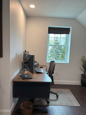 Home Office, Interior, Recessed Lighting, Wood Texture Flooring
