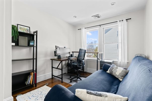 Home Office, Interior, Recessed Lighting, Wood Texture Flooring