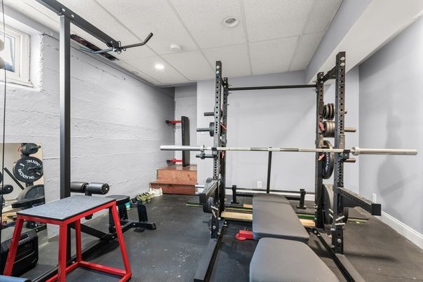 Fitness Equipment, Interior, Recessed Lighting