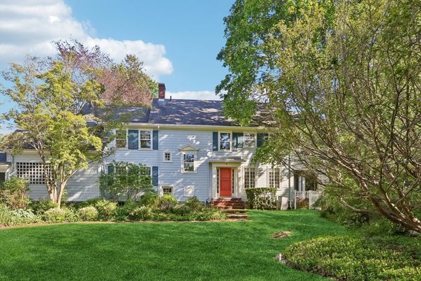 Backyard, Exterior, Facade, Georgian