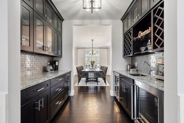 Chandelier, Dining room, Interior, Kitchen, Pendant Lights, Wood Texture Flooring
