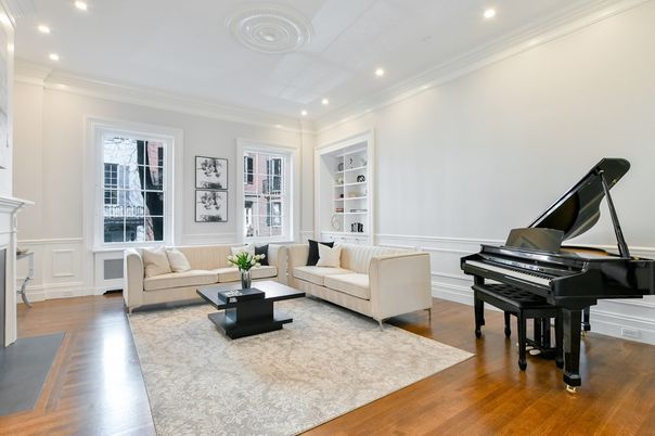 Interior, Living room, Piano, Recessed Lighting, Wood Texture Flooring