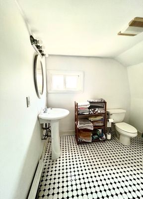 Bathroom, Interior