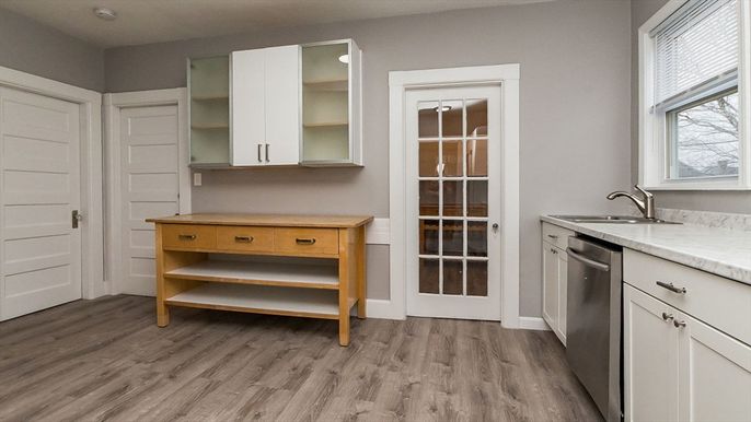 Interior, Kitchen, Wood Texture Flooring
