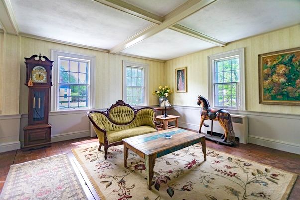 Fitness Equipment, Interior, Living room, Wood Texture Flooring