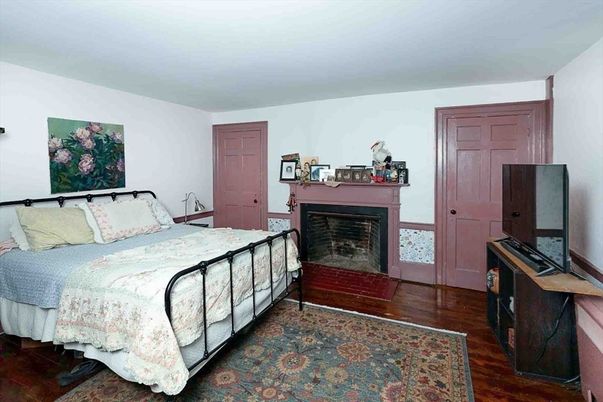 Bedroom, Fireplace, Interior, Wood Texture Flooring