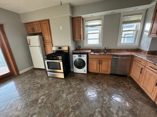 Interior, Kitchen, Washer