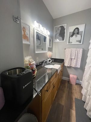 Bathroom, Dual Sink Vanities, Interior, Wood Texture Flooring