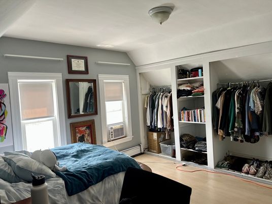 Bedroom, Interior, Walk-in Closets, Wood Texture Flooring