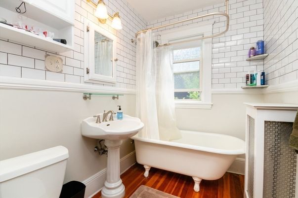 Bathroom, Free Standing Baths, Interior, Wood Texture Flooring